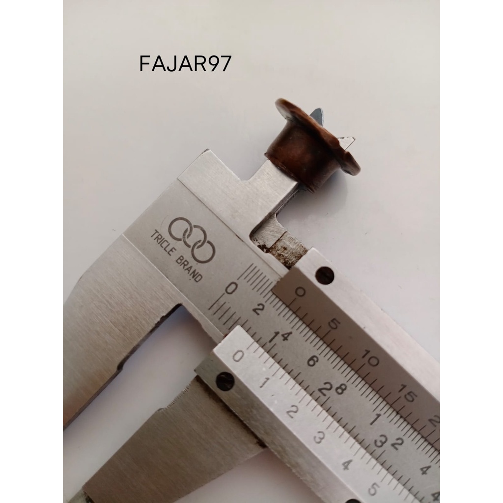 Bos pen baut engsel pintu mobil Kijang/L300/Futura/Panther/Daihatsu (HARGA PER 4 BIJI)