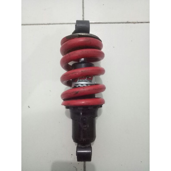 Monoshock shockbreaker belakang mx king jupiter mx yss ori bekas