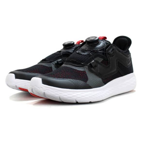 SEPATU CASUAL EAGLE LINCOLN HITAM PUTIH