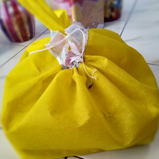 

tas goodie bag uk. box 20x20cm ,tas serut tali ,tas hajatan