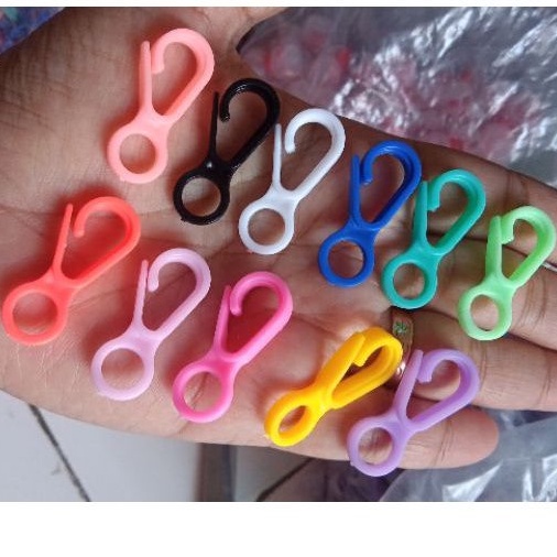 Kait Plastik, kaitan strapmask, kaitan dompet, kaitan tas