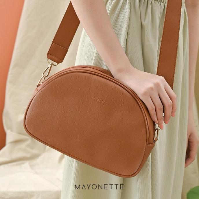 MYNT By Mayonette Mirta Sling Bag - Tas Selempang Wanita Tas Korea