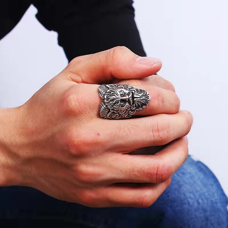 Cincin Jari Telunjuk Desain Tanduk Kambing Besar Gaya retro Untuk Pria