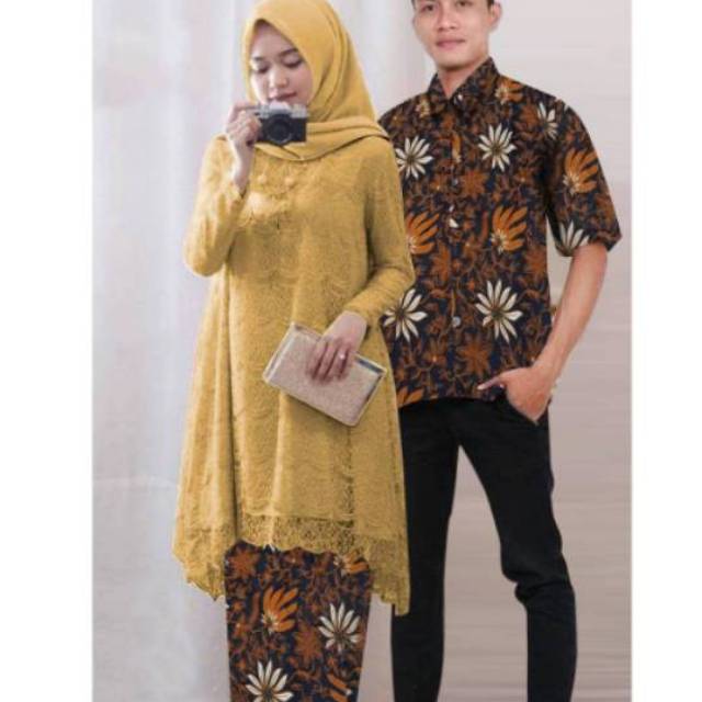 Ready enam warna baju  couple  cople kapel samaan pasangan 