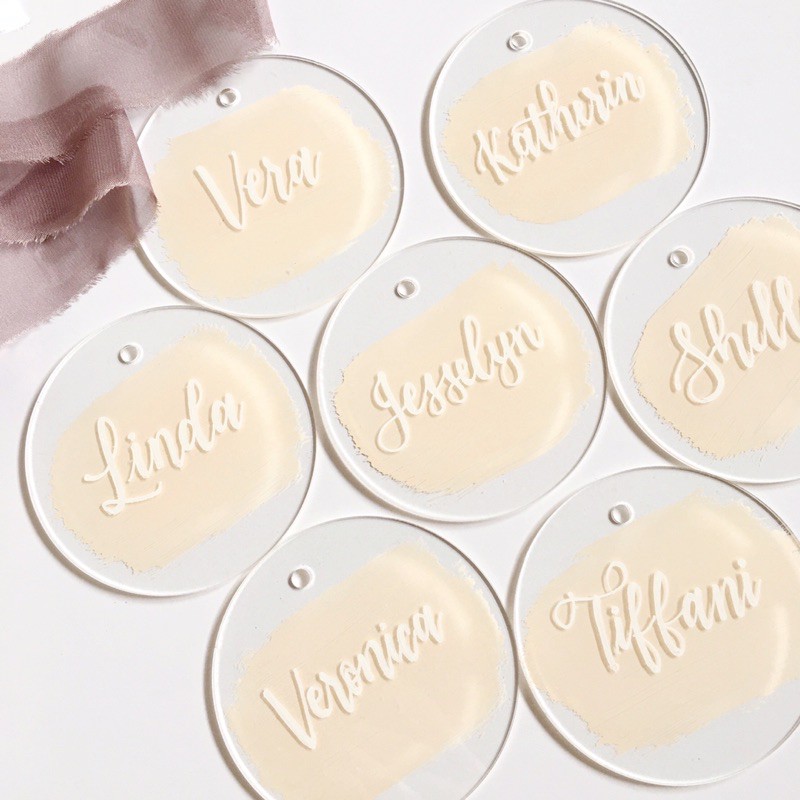 

Custom Calligraphy Round Acrylic Tags (Akrilik Lingkaran) Background Cat