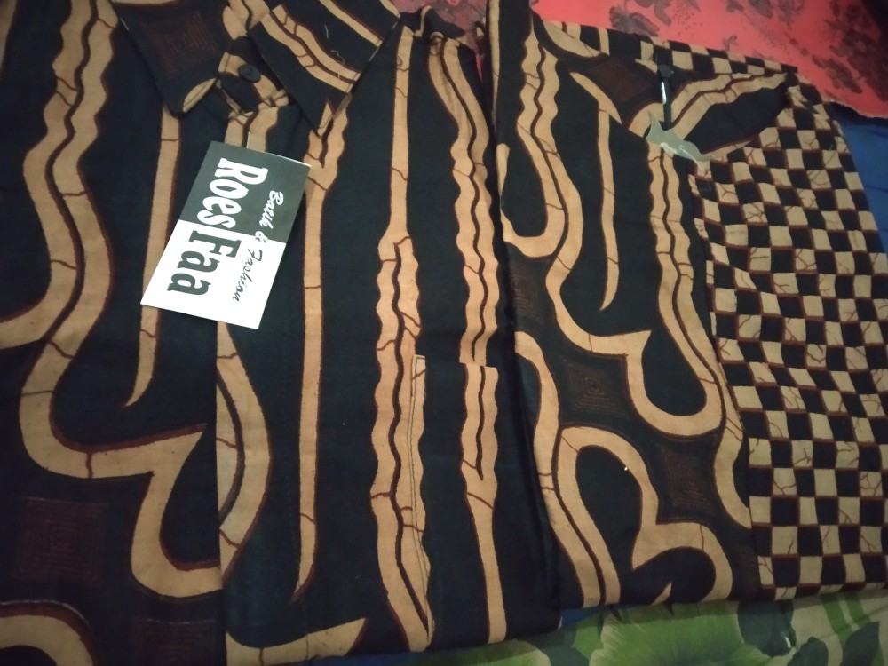 Couple Dress Genes Ziggy Busana Batik Sarimbit Pria Formal Kondangan Katun Halus Kantoran Sogan