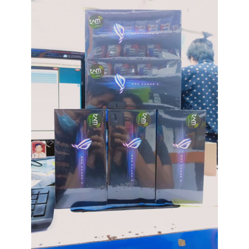 Asus max pro m1 6/64GB Asus ROG PHONE 3 Ram 8/128GB garansi Resmi