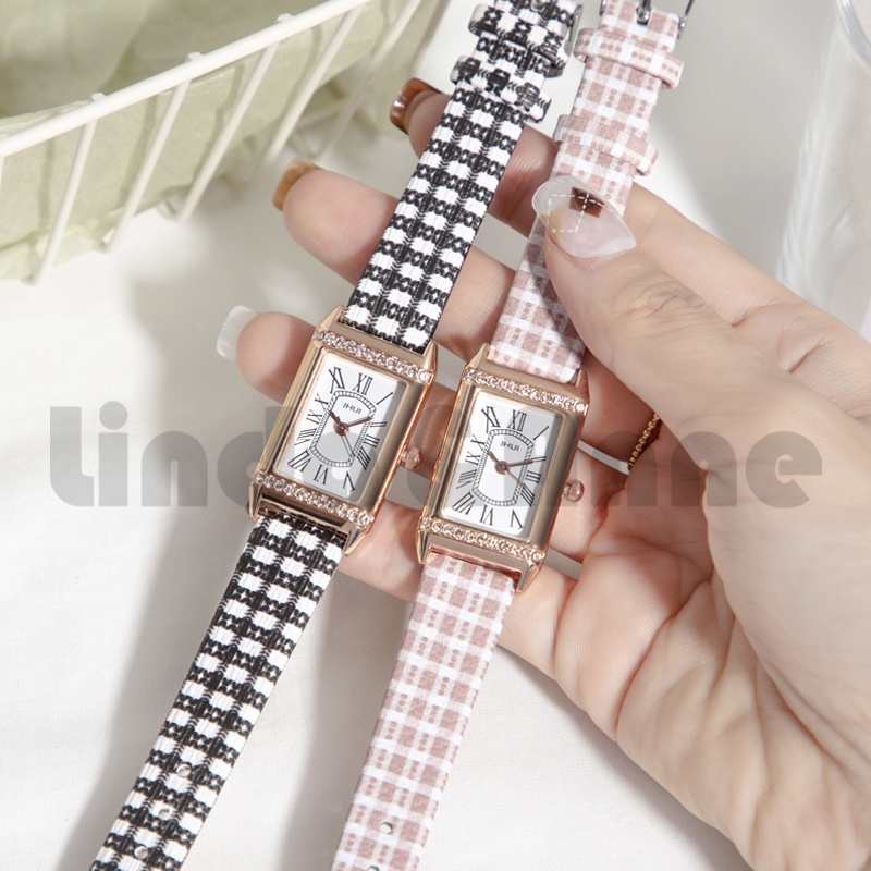 Jam Tangan Wanita Analog Romawi Dial Persegi Strap Pu Motif Kotak Kekinian