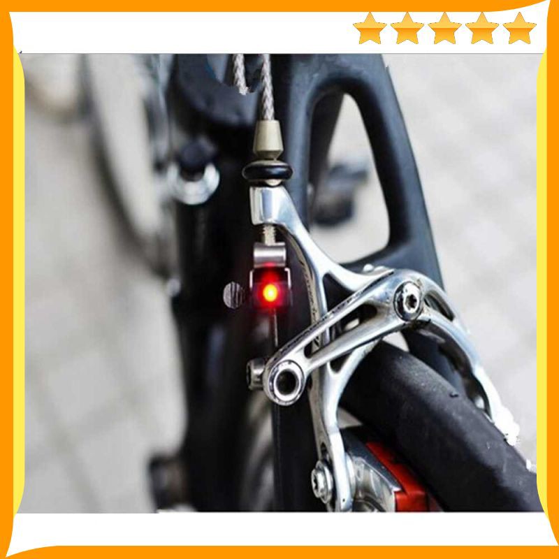 Lampu Rem Belakang Sepeda Gunung LED Merah Bentuk V Mini Waterproof Aksesoris Sepeda MTB