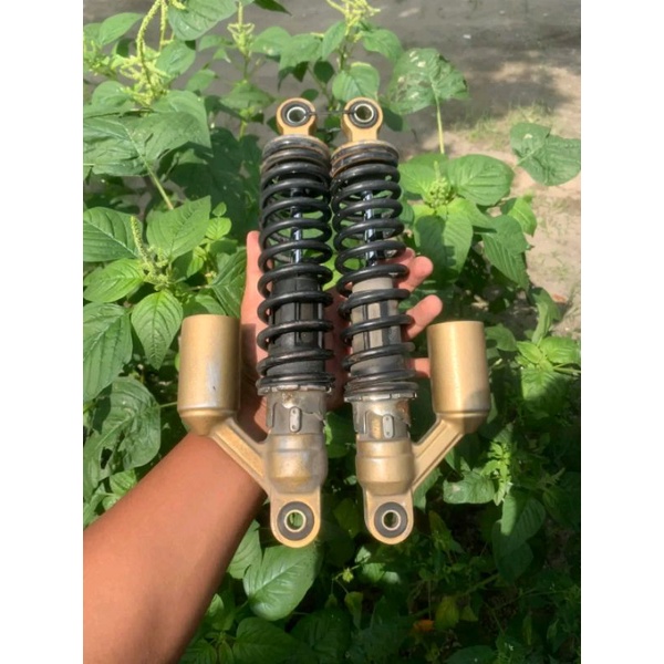 SHOCKBREAKER TIREV TIGER REVO ORIGINAL COPOTAN 2010 ORIGINAL [Showa]