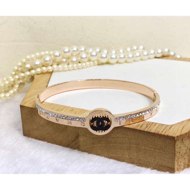 Gelang Titanium Premium Chanel Mata Tanam Fashion Wanita