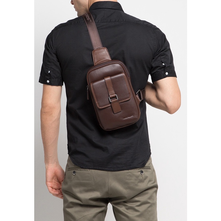 TAS SELEMPANG DADA/BADAN KULIT PRIA HUSH PUPPIES LEATHER SLING CHEST/BODY BAG ORIGINAL COKLAT BROWN HM0116