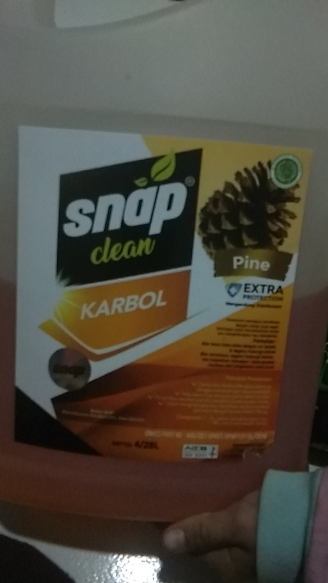 Karbol Mengandung Disinfektan Snap Clean 4 Liter