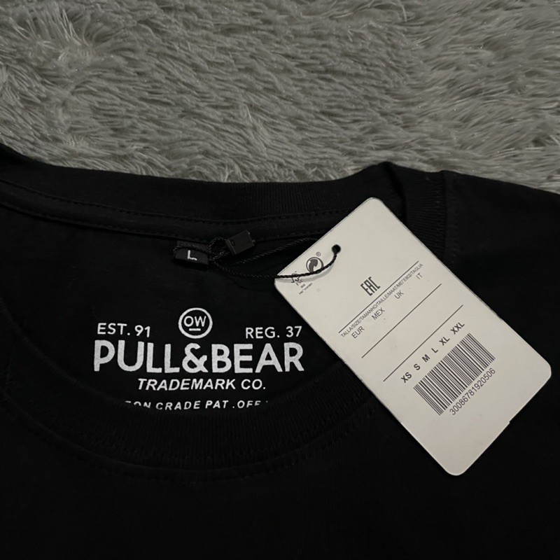 KAOS TSHIRT PULL&amp;BEAR BASIC FULLTAG &amp; LEBEL - BEST SELLER