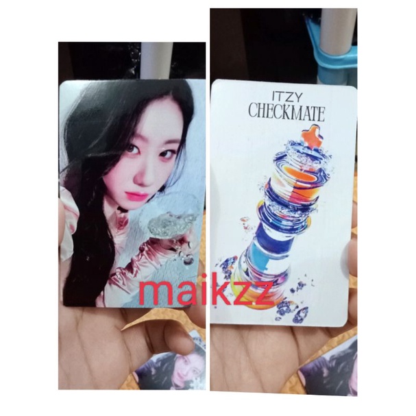 Itzy Checkmate Unofficial Photocard