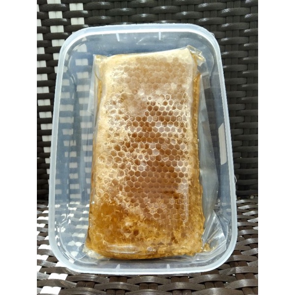 

MADU SARANG 500GR