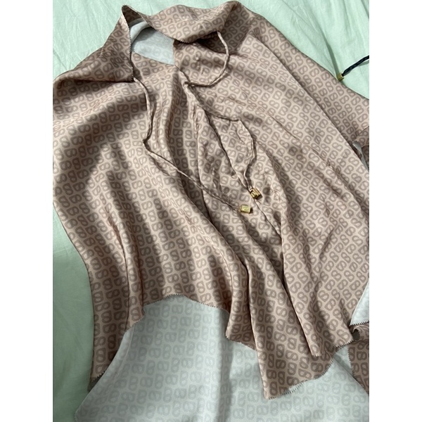 tapis slip on navajo buttonscarves