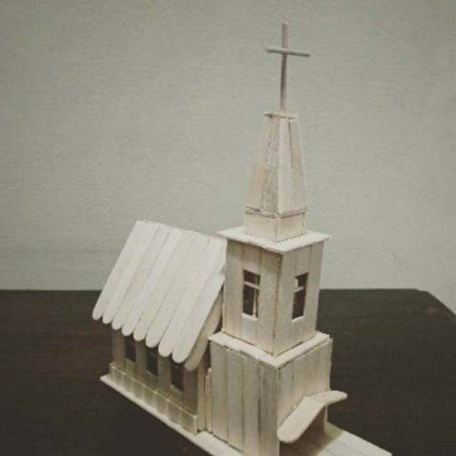 Prakarya Maket Miniatur Gereja dari Stik Es Krim