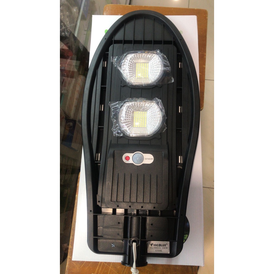 lampu jalan solar sel cobra 100 watt