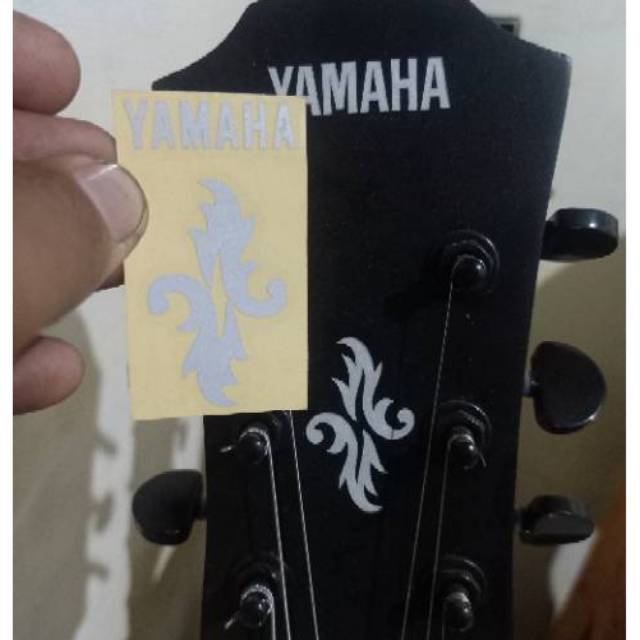 25+ Inspirasi Keren Stiker Gitar Yamaha