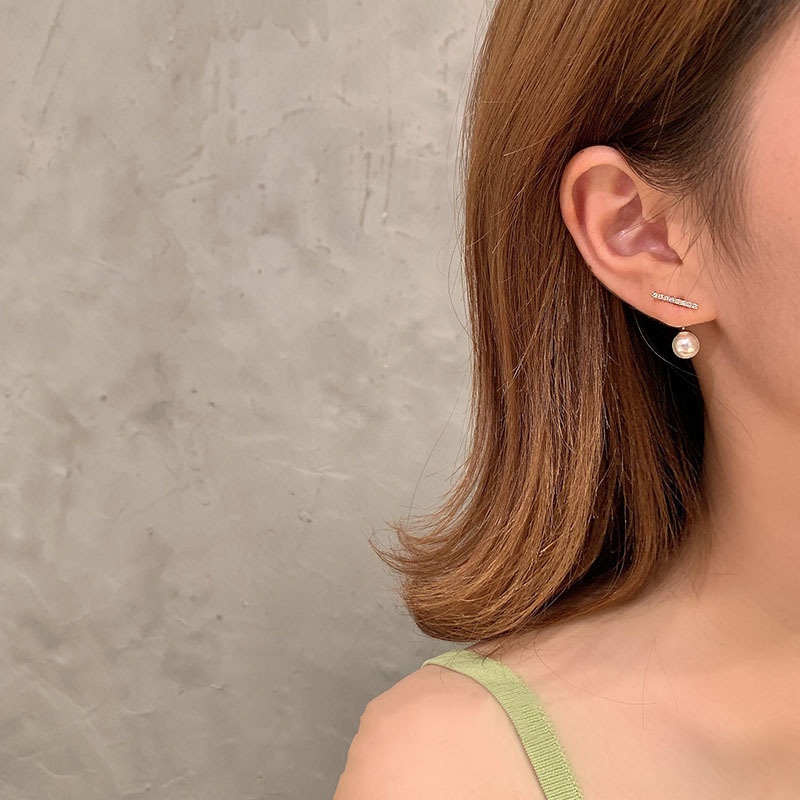 Korea Dongdaemun 925 jarum perak sederhana rhinestone kecil horizontal mutiara anting-anting anting-