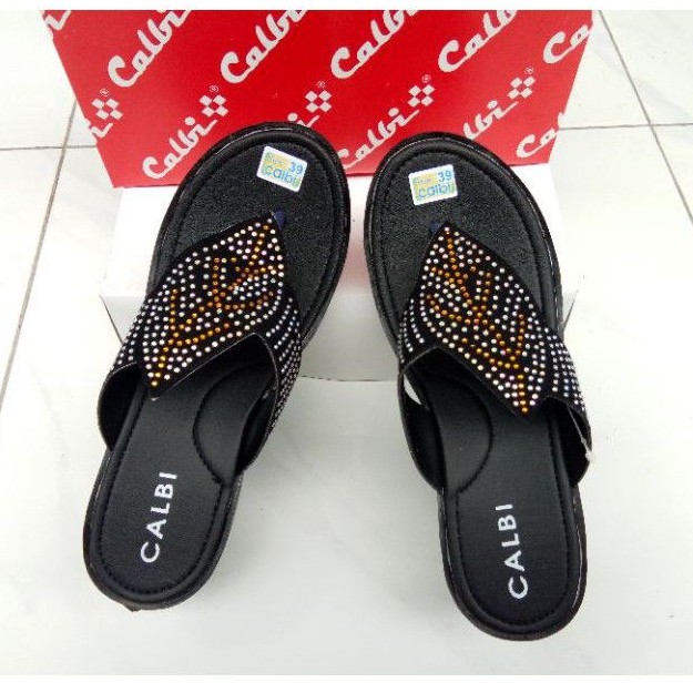 Sandal Calbi Wedges Japit Daun