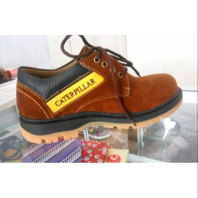 Sepatu Caterpillar safety