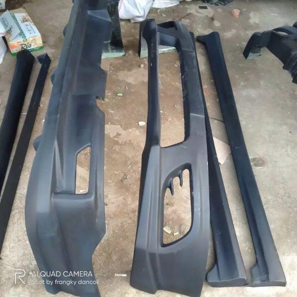 BODYKIT NISSAN GRAND LIVINA .