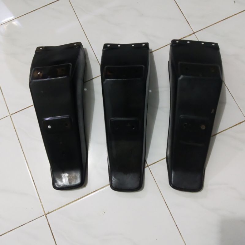 spakbor belakang crystal atau spakbor belakang suzuki crystal atau spakbor crystal