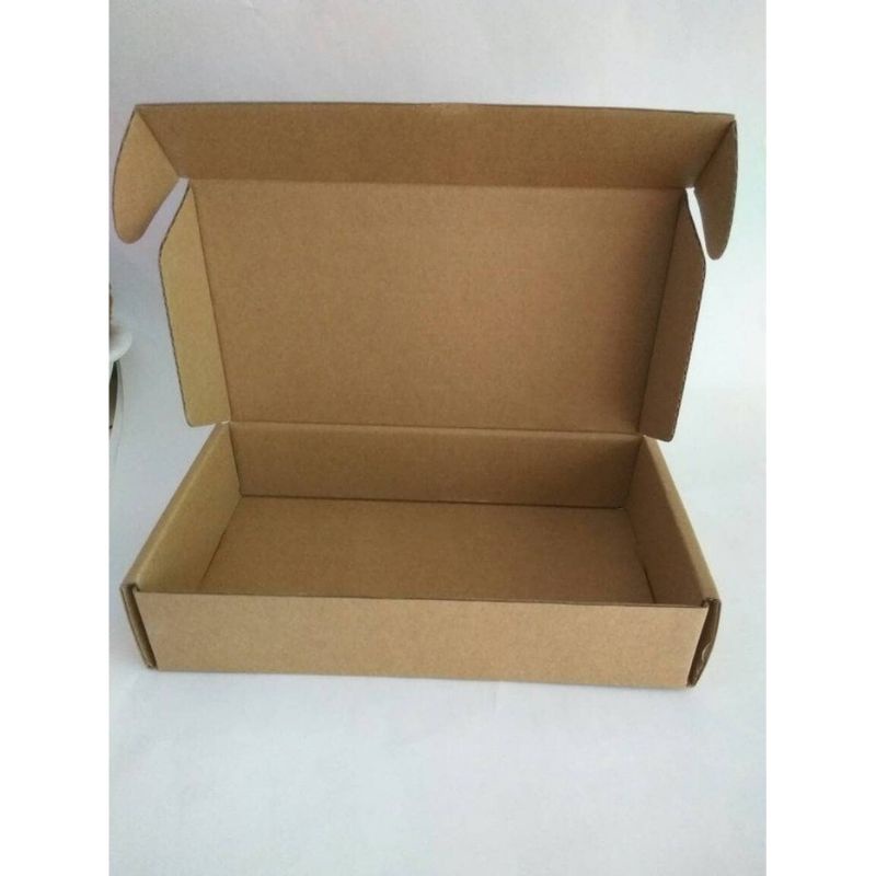 

Kotak Kardus Packing Luar Polos Ukuran 20 cm x 10,5 cm x 3,5 cm Belum Dilipat