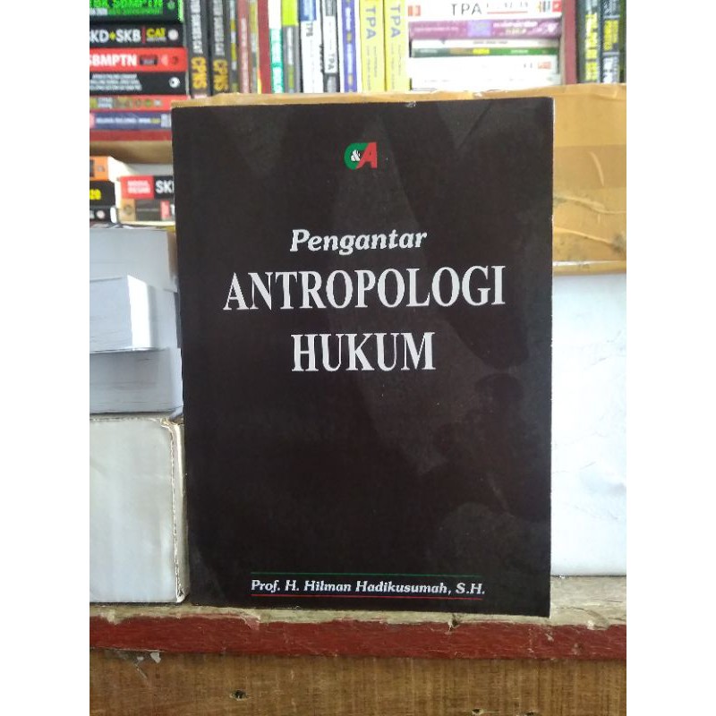 pengantar antropologi hukum
