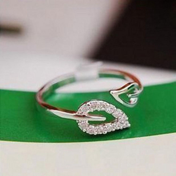 Korea fashion cincin berlian cinta hati cincin cincin berlian imitasi dapat disesuaikan