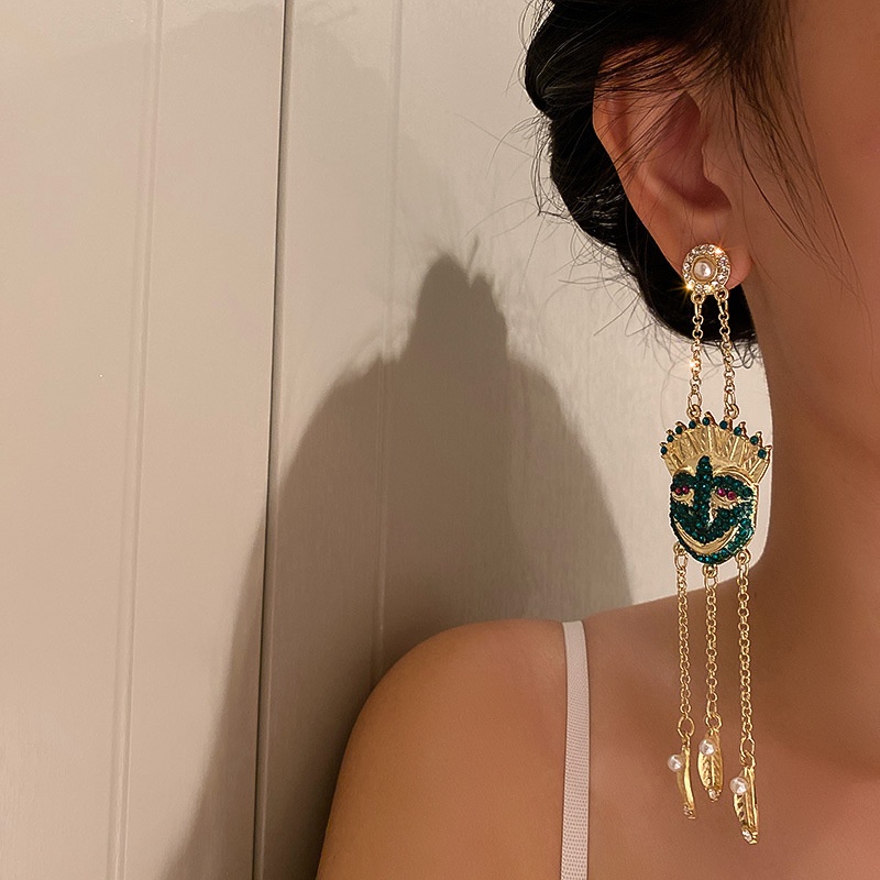 Anting AT 174 Anting Panjang Unik Lucu Keren Fashion Wanita / Anting Pesta /BS