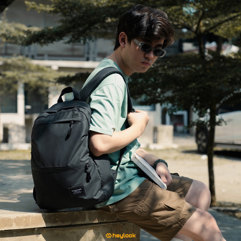 Tas Ransel Punggung Travel Outdoor Waterproof Backpack Gendong Laptop Sekolah Kuliah Kerja Kantor Anti Air 14 L Muat Banyak Premium Tebal