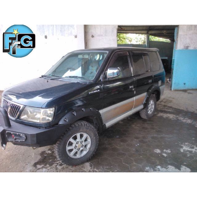 Over Fender Mitsubishi Kuda