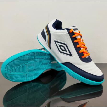 SEPATU FUTSAL UMBRO STREET V WHITE EVENING BLUE