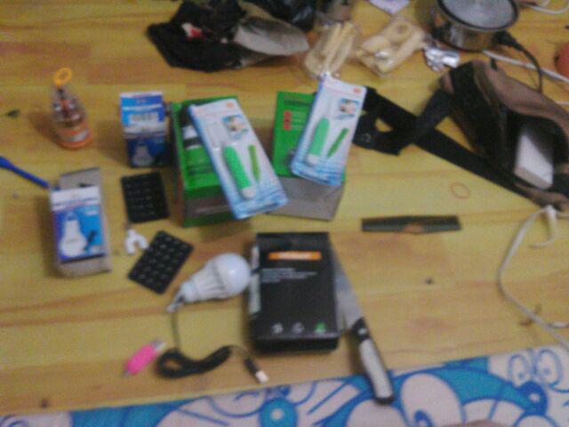 Korek Kuping Senter/pembersih Telinga