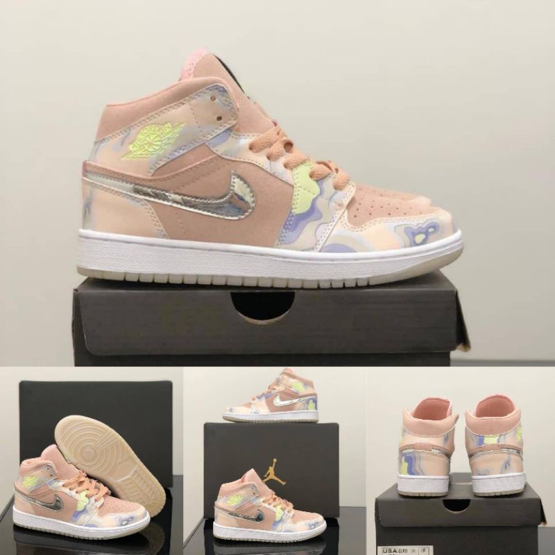 Sepatu Nike Air Jordan 1 Mid Pherspective