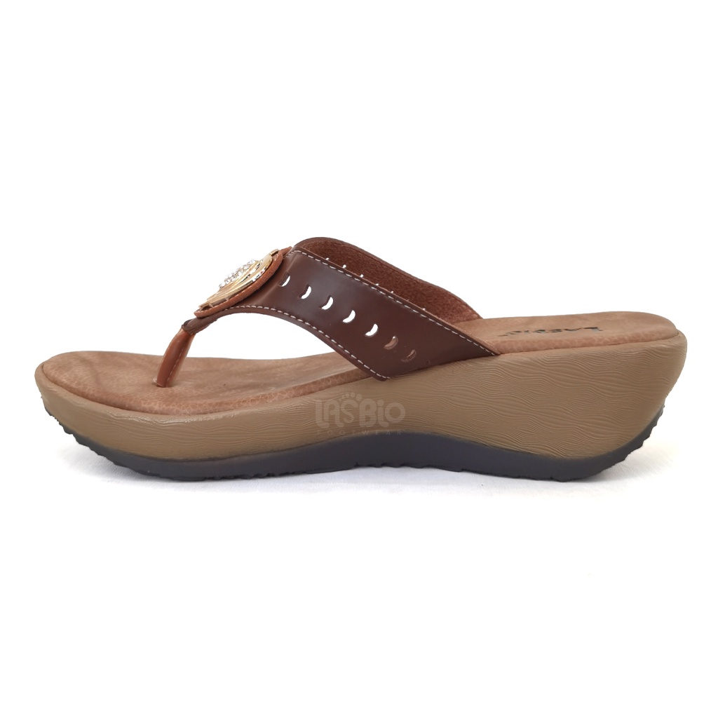 Sandal Jepit Wedges Kasual Wanita Lasbio HJ03