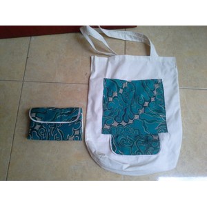 

TAS BELANJA LIPAT TOTE BAG ETNIK MOtif Handmade Unik Goodie bag Goody