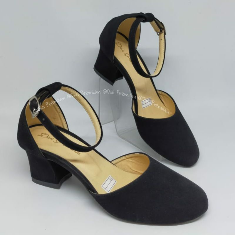 PROMO 12.12 BIGSALE Heel Kantor Kasual Pd367 Heel Warna Hitam