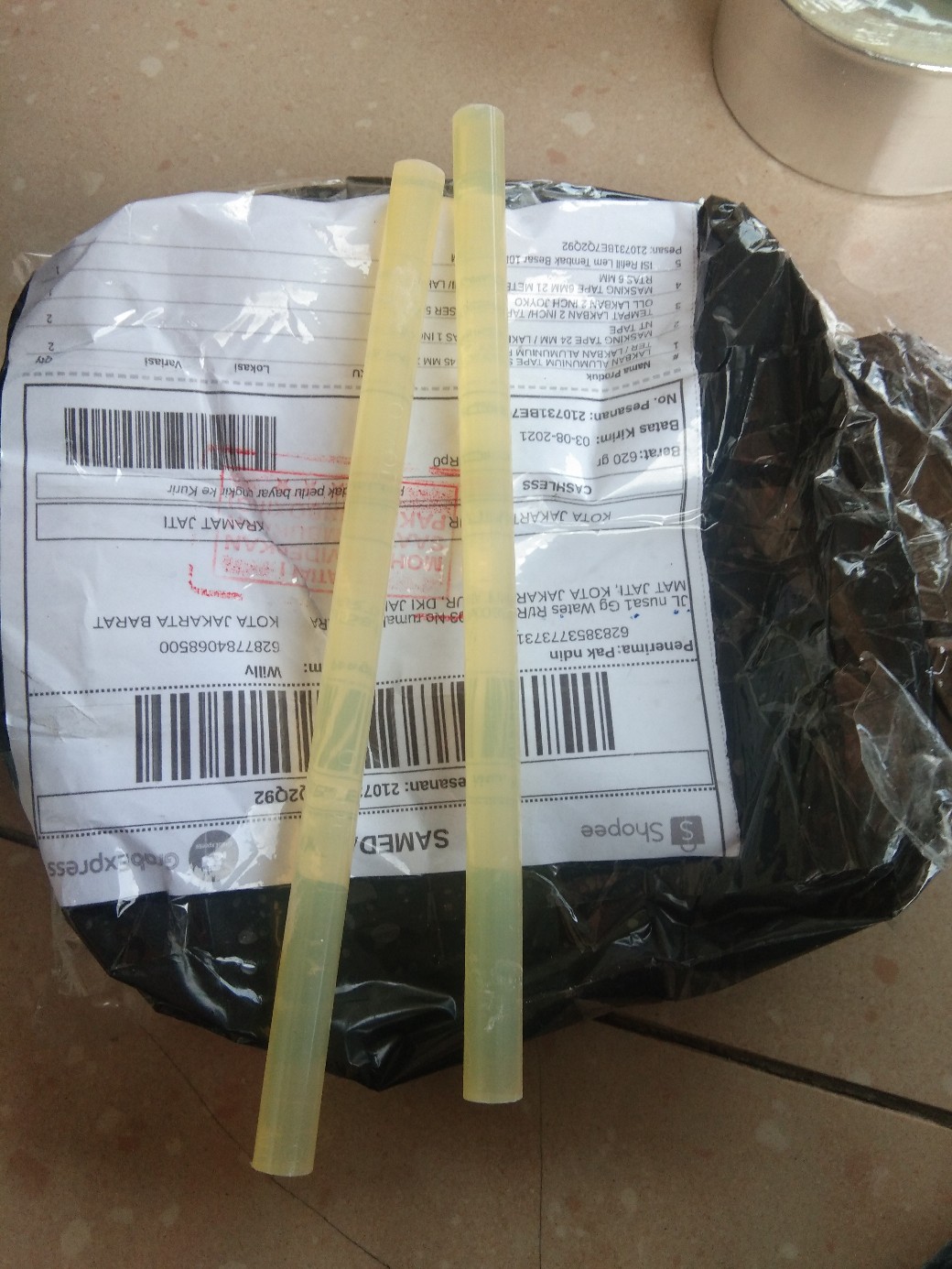 Isi Refill Lem Tembak Besar 10mm X 30cm