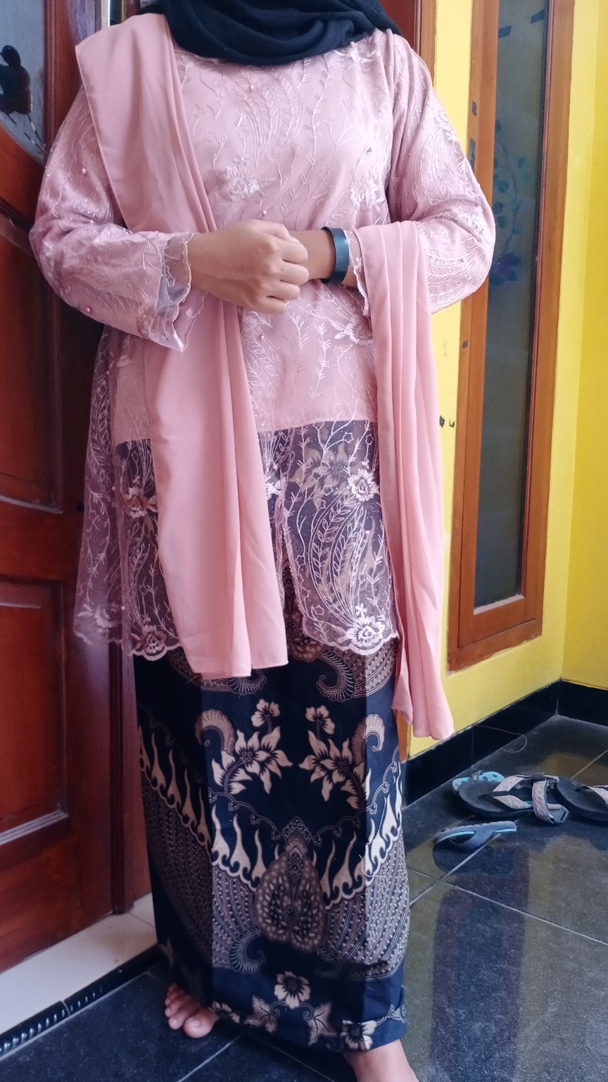 Maura Couple - Sania Ruffle Batik Couple Ori Ndoro Jowi Dnt Garansi Termurah Shopee - Couple Alana