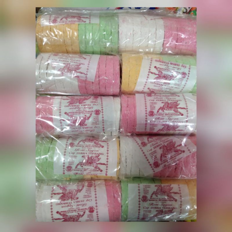 

sagon kelapa warna warni khas medan