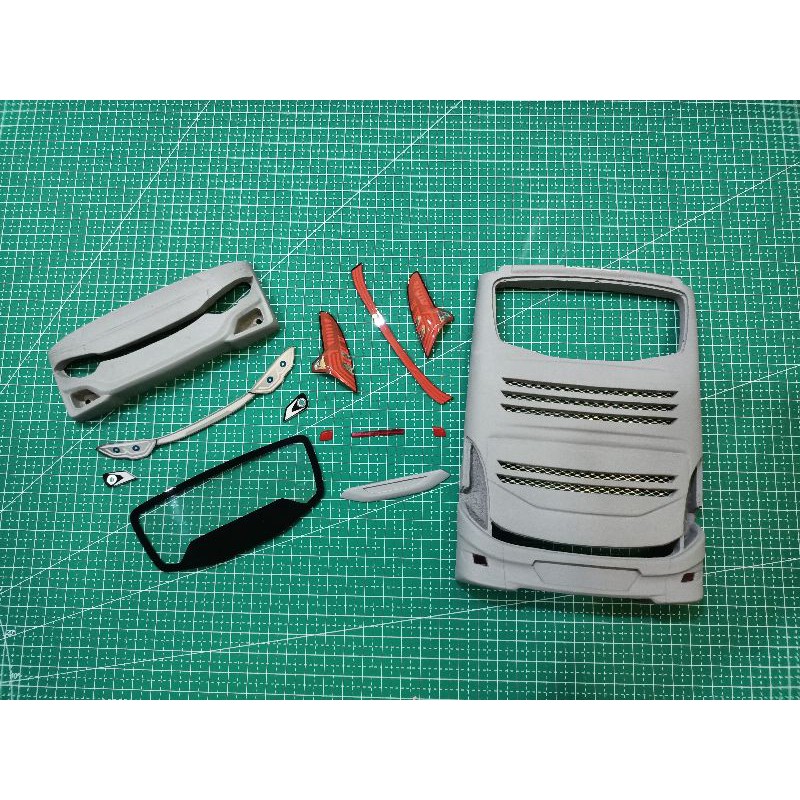 Face miniatur bus JB3 HDD/SHD SKALA 1:20 PLUS MIKA LAMPU