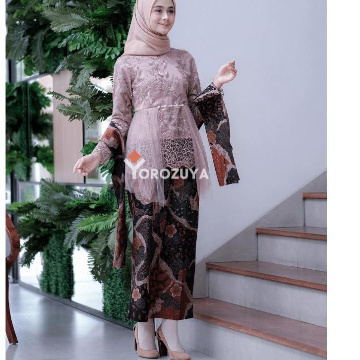 Terbaik.. Kebaya Couple Modern, Kebaya Tunangan Lamaran, Kebaya Wisuda, Kebaya Kondangan, Baju Batik