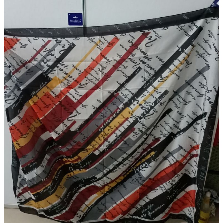 Hijab Khusus Free Box Ivan Gunawan Original Mandjha Fashion Motif Happy Day Putih White, Tersedia Wa