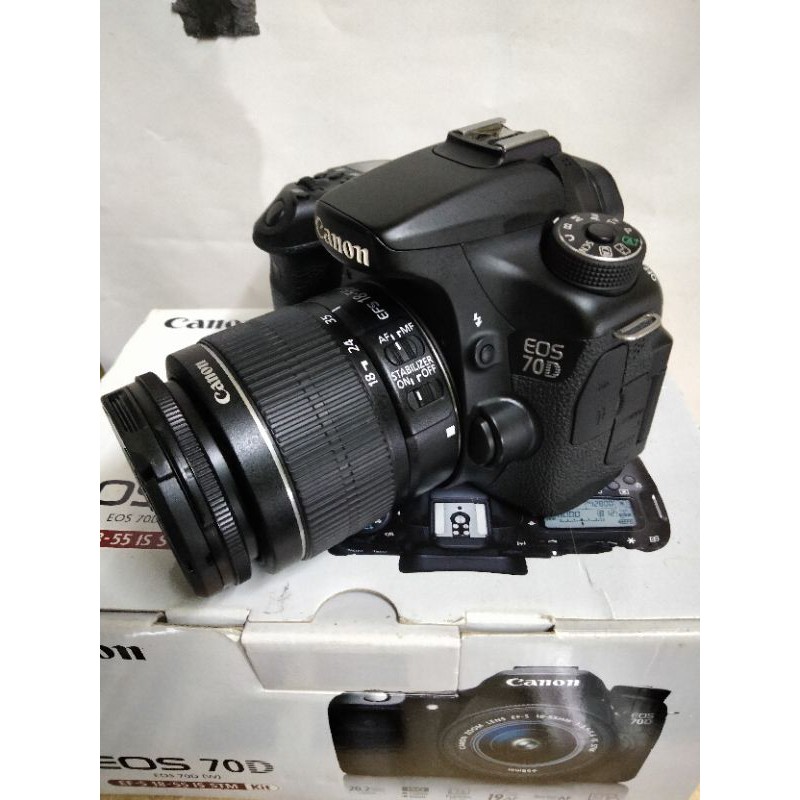 CANON 70D WIFFI LENSA 18-55MM  LIKE NEW