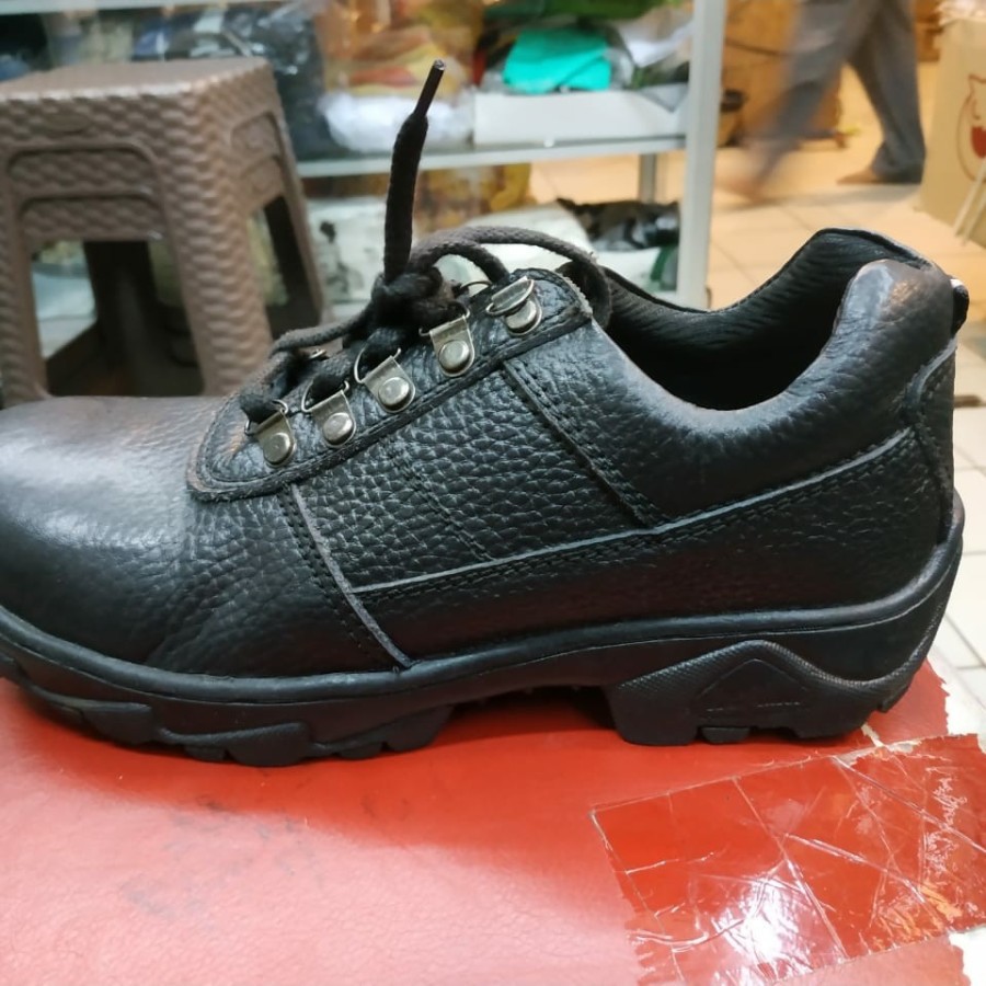 Sepatu Safety Opus 02-Sepatu Safety Murah Promo