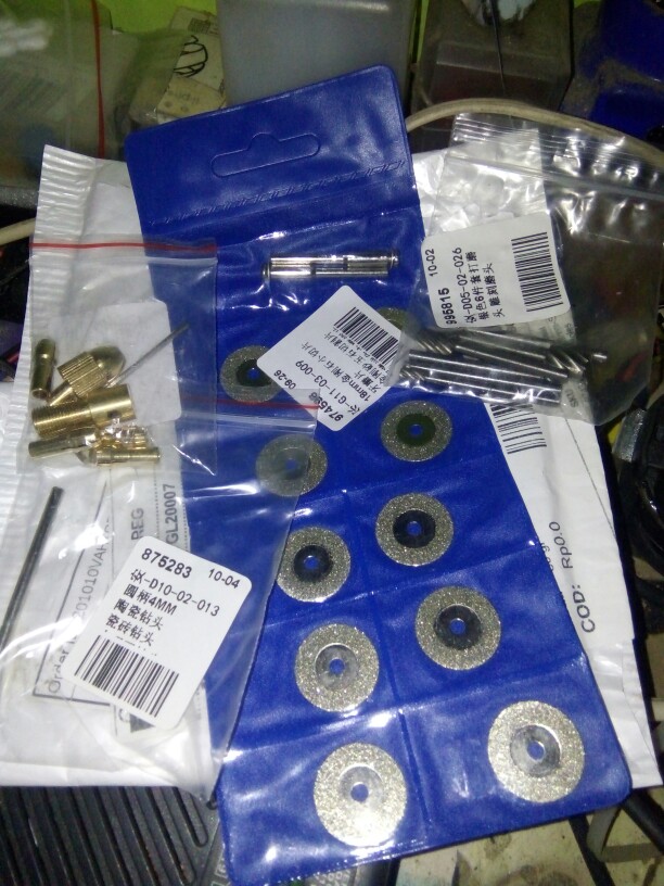 12 Pcs Rotary Tool Circular Saw  Cutting Wheel Discs Mandrel  Cutoff